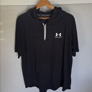 🔥UNDER ARMOUR HEATGEAR Black Pullover hoodie short sleeve Size XL